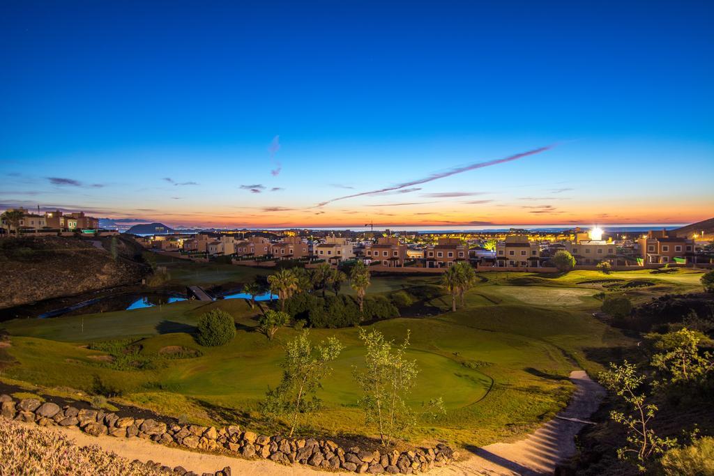 Apartamentos Lobos Mirador คอร์ราเลโฮ ภายนอก รูปภาพ