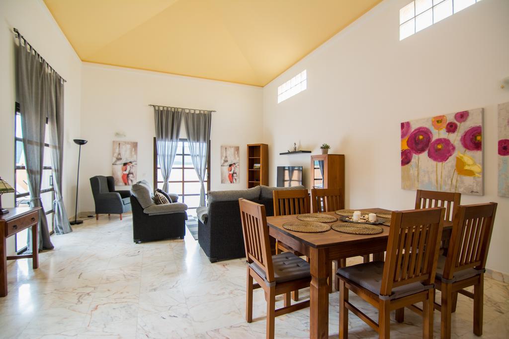 Apartamentos Lobos Mirador คอร์ราเลโฮ ภายนอก รูปภาพ