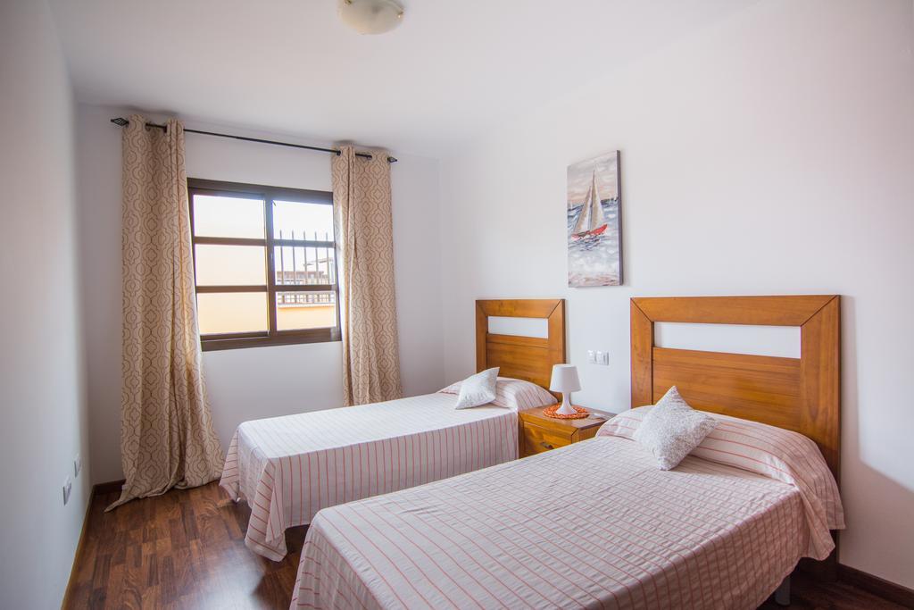 Apartamentos Lobos Mirador คอร์ราเลโฮ ภายนอก รูปภาพ