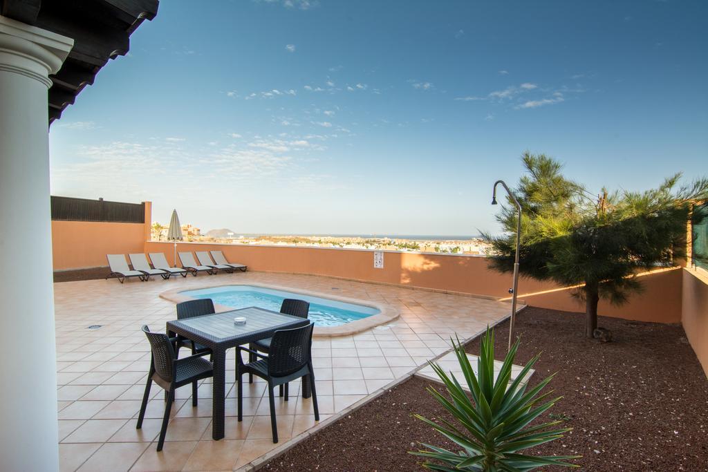 Apartamentos Lobos Mirador คอร์ราเลโฮ ภายนอก รูปภาพ