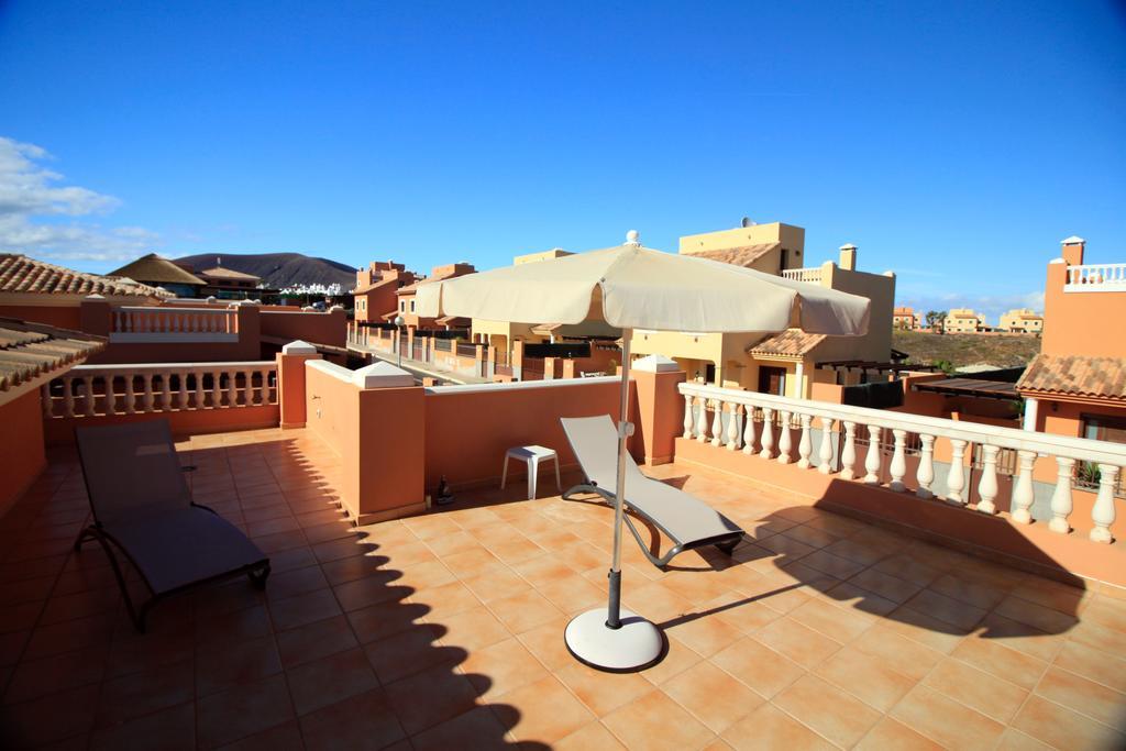 Apartamentos Lobos Mirador คอร์ราเลโฮ ภายนอก รูปภาพ