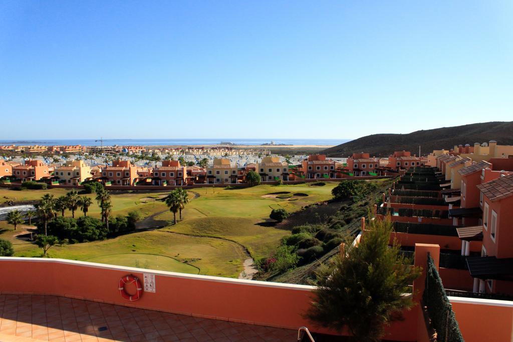 Apartamentos Lobos Mirador คอร์ราเลโฮ ภายนอก รูปภาพ